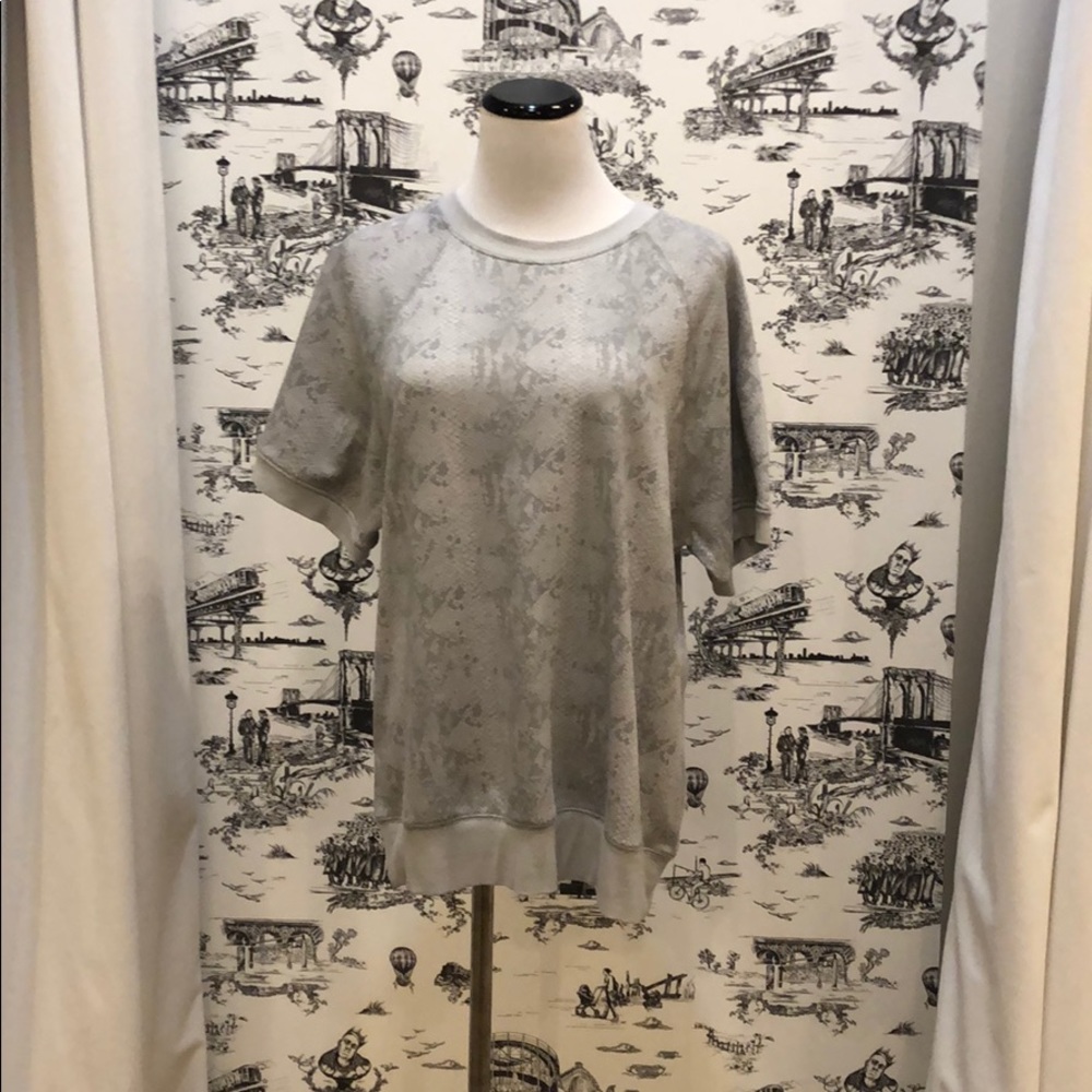 David Lerner Dove short sleeve pullover